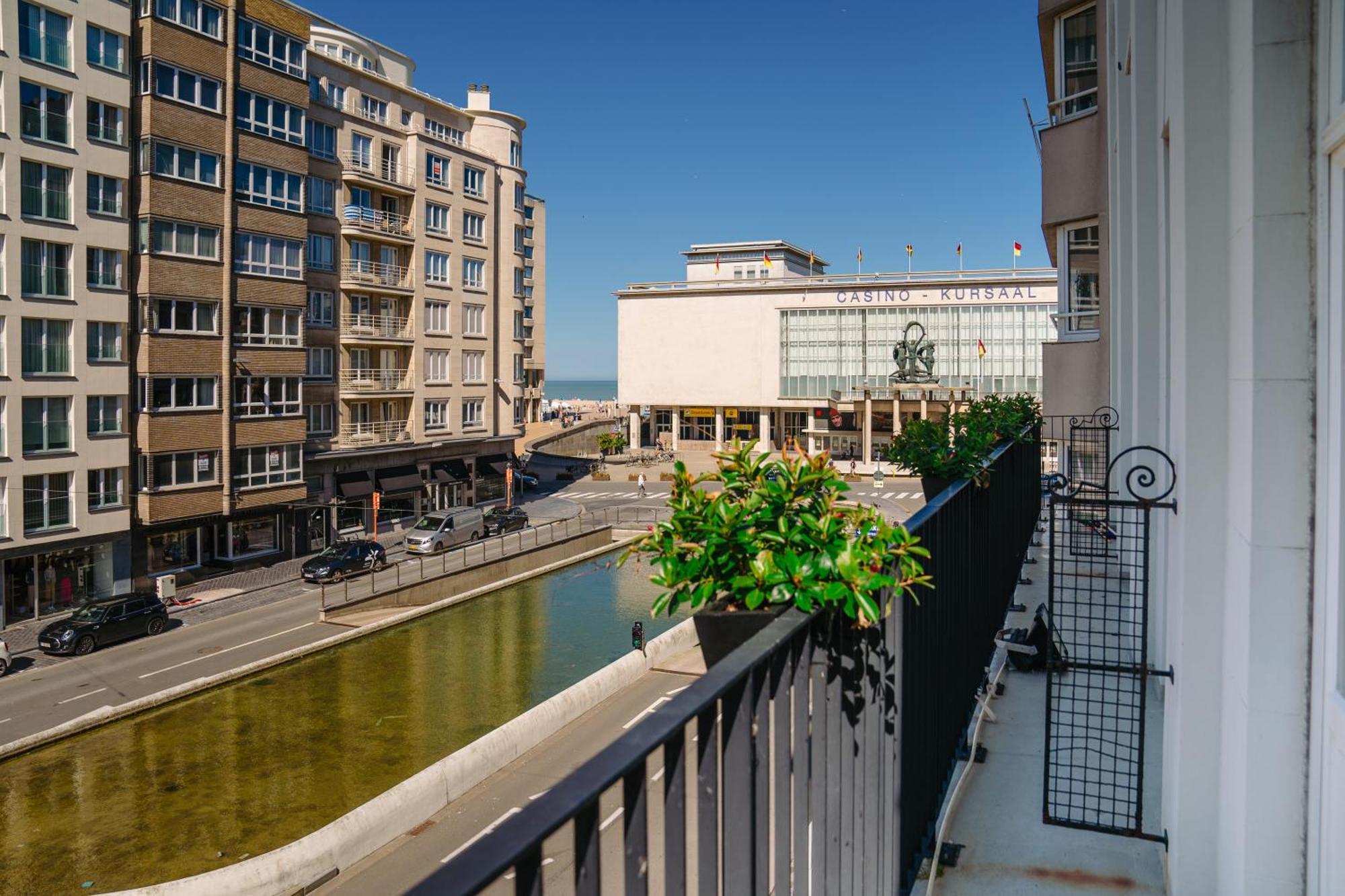 Hotel Du Parc Oostende Bagian luar foto
